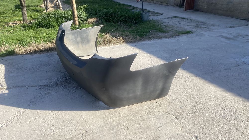 Бампер камри.