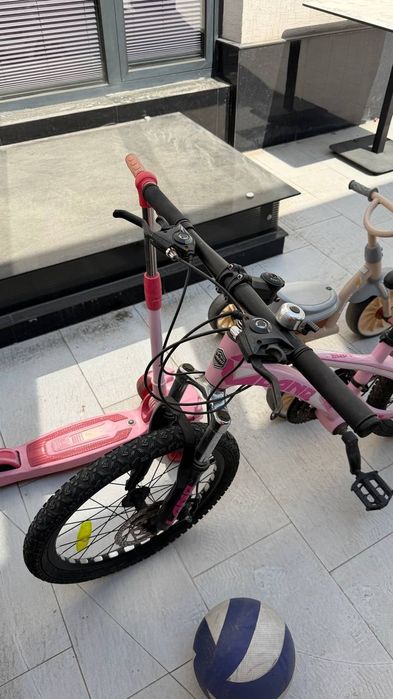 Bolalar velosipedlari va samakati sotiladi