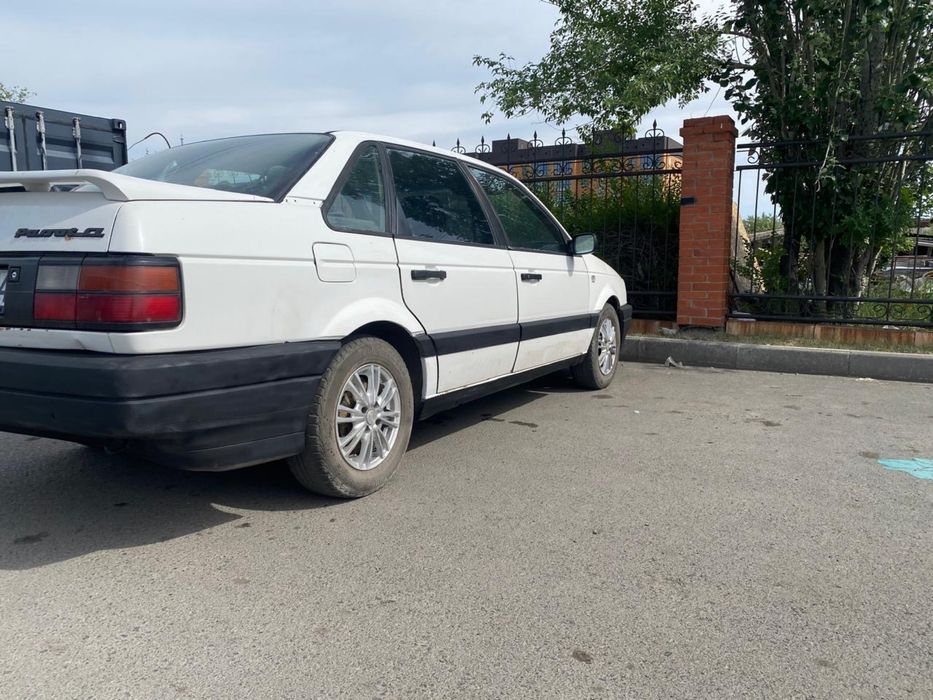 Продам пасат 1993 года