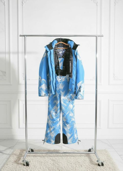 Горнолыжный костюм