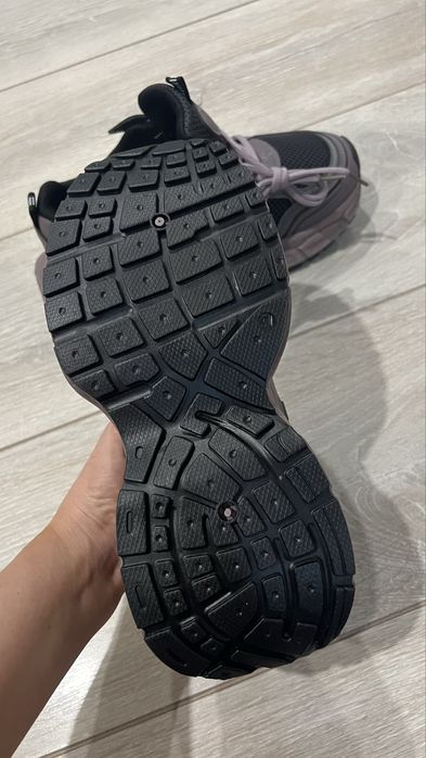 Кросовки новые унисекс! Недорого