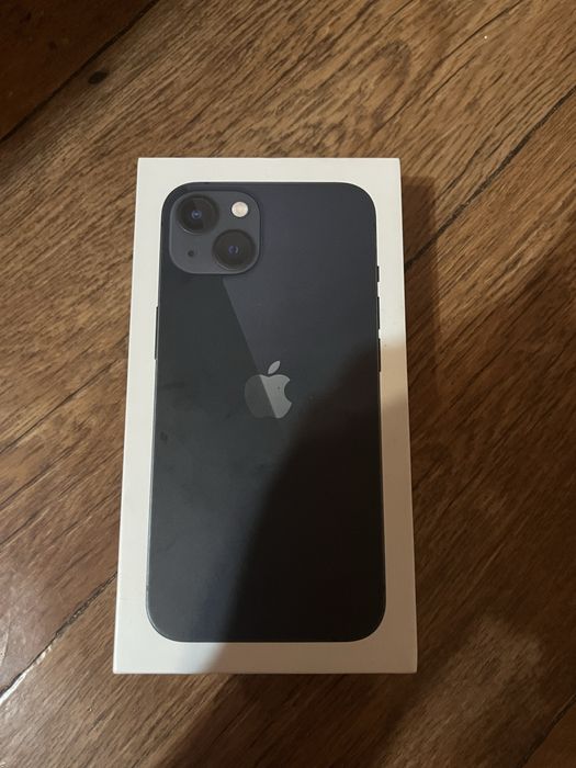 Продам айфон 13 128гб