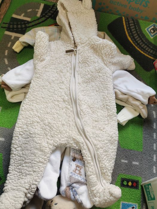 Голям зимен лот бебешки дрехи