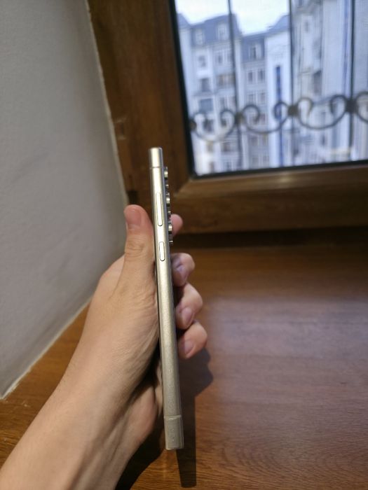 Samsung S24 ULTRA  Titanium Gray