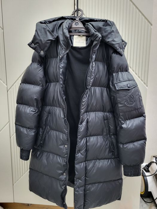 Продам зимний куртку недорого