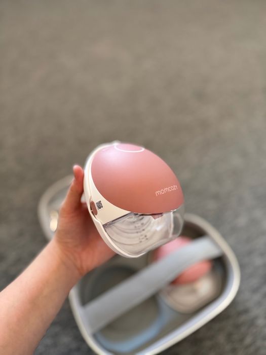 Pompa de sân momcozy m9