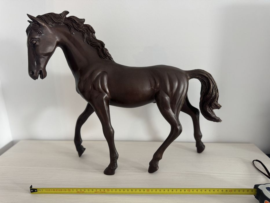 Statuete bronz suberbe