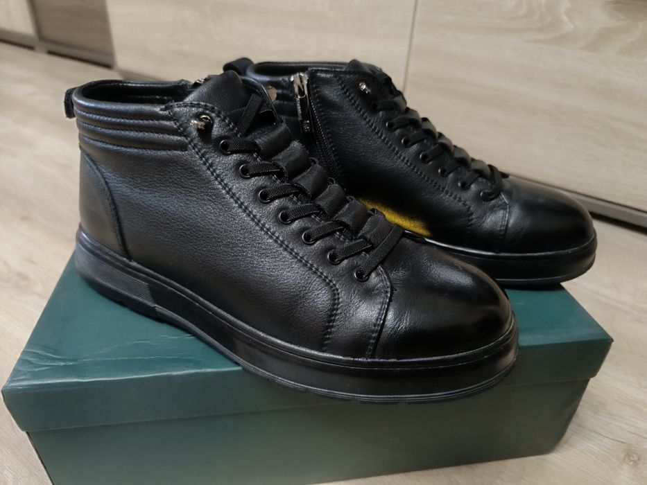 Мужская кожаная обувь р39