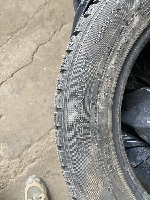 Продам Шины Нокиан 17 размер
