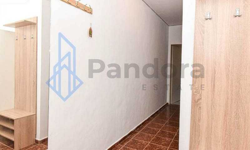 Двустаен апартамент под наем в кв. Младост 4