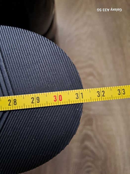 Vând pantofi noi din piele naturală lacuită pentru bărbați. 
Brand: Lu