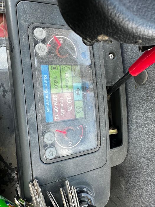 Vand urgent excavator sunward 25 f