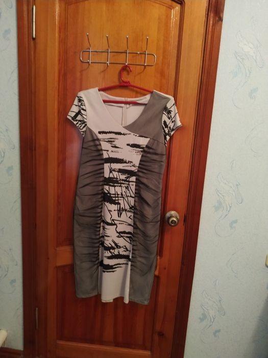 Платье  женское 52 размер