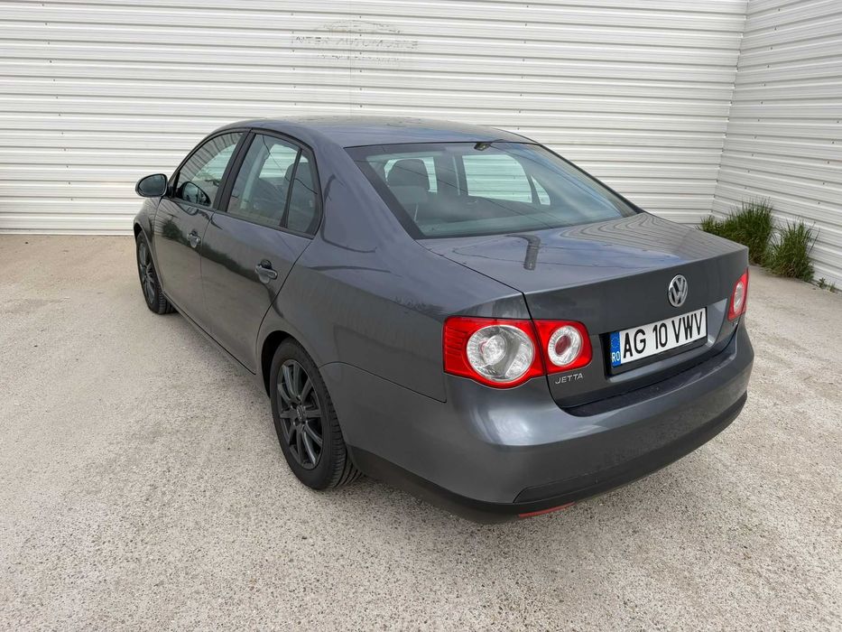 Volkswagen Jetta 1.9 TDI anul 2008