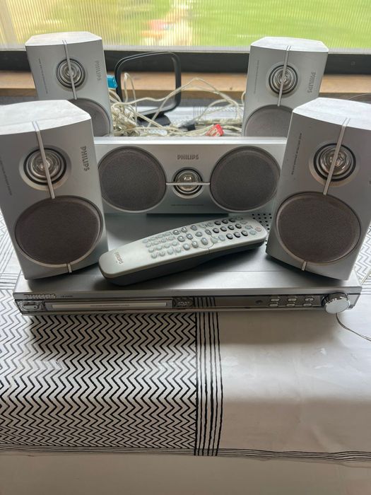 DVD плеер Philips