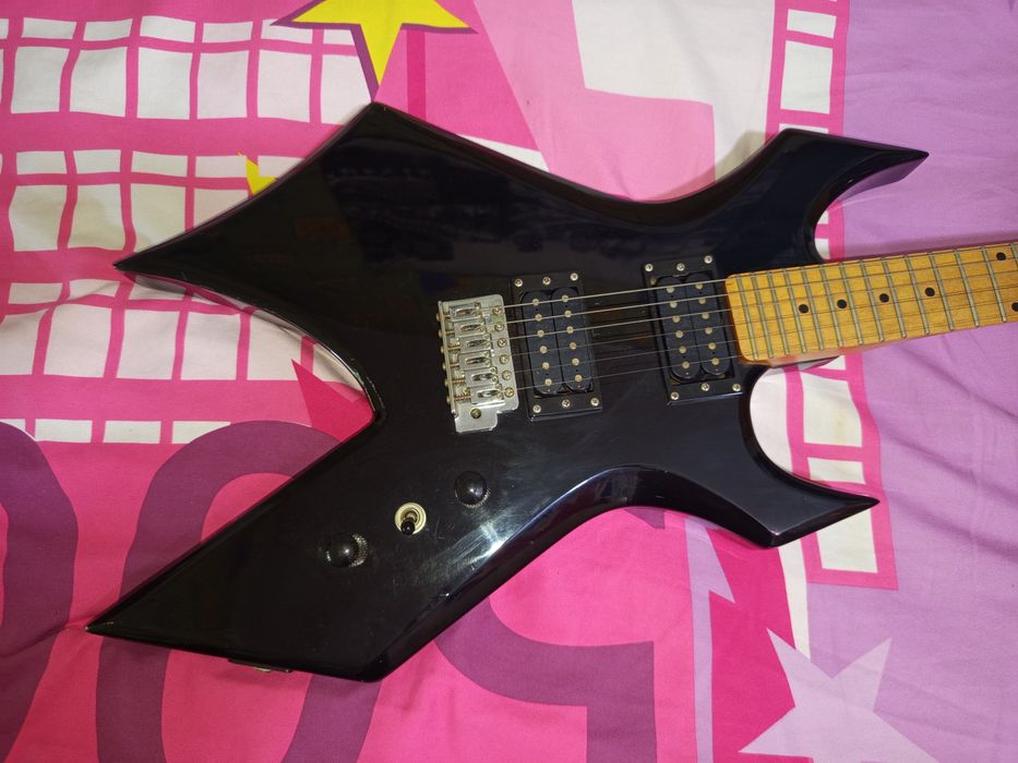 Китара"BC.Rich"Warlock