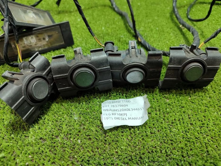 SENZORI PARCARE SPATE + ILUMINARE NUMERE BMW 116D 2010 E81 E82 E87 E88 2.0 DIESEL MANUAL COD OEM 63267193294 / 7193294 / 6988965 / 0263003745 / 2004-2