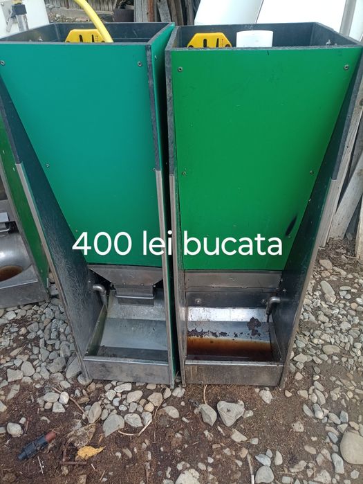 Boxe fătare și hrănitori