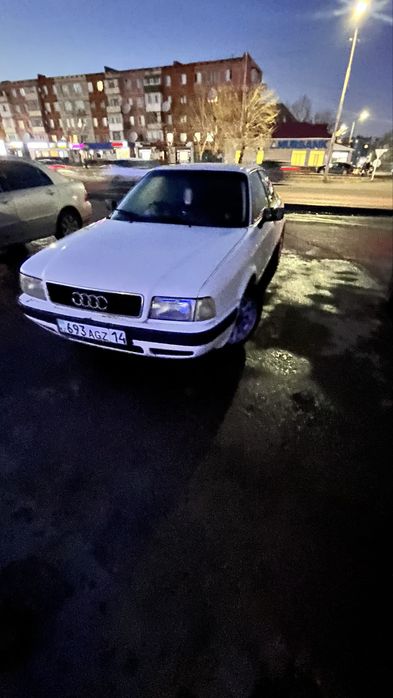 Audi B41992 в хорошем состоянии