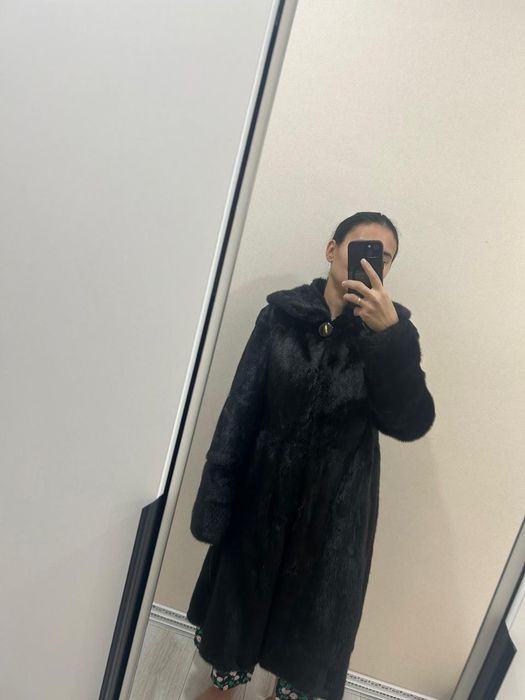 Продам норковую шубу