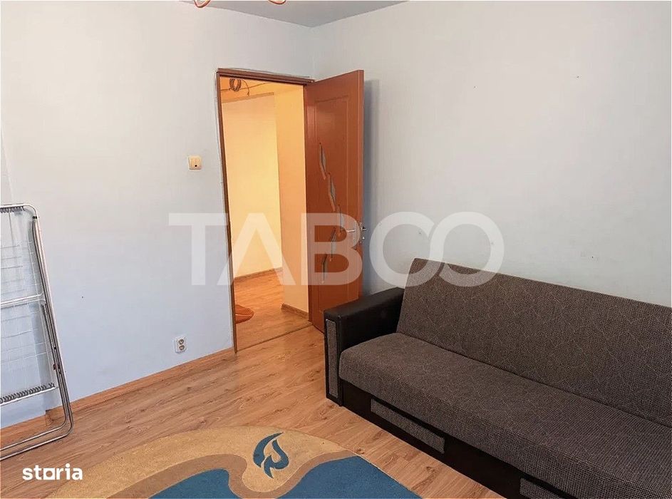 Apartament de vanzare decomandat in zona Intre Lacuri