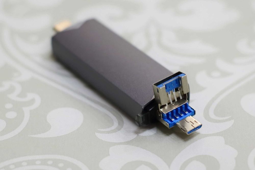 Cititoare carduri USB