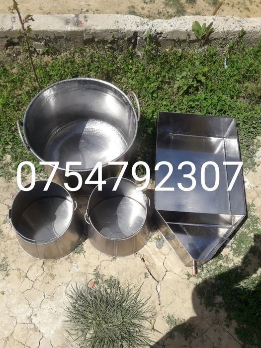 Vând cazane galeți inox