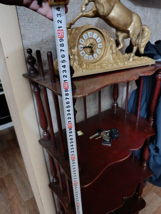 Продам этажерку дерево