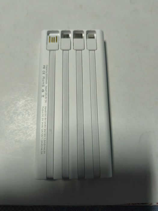 Baterie externa - power bank 20000 mAh 66 W cu cabluri