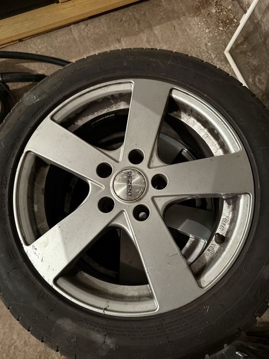 Джанти с зимни гуми205/55/16 5x112 dezent