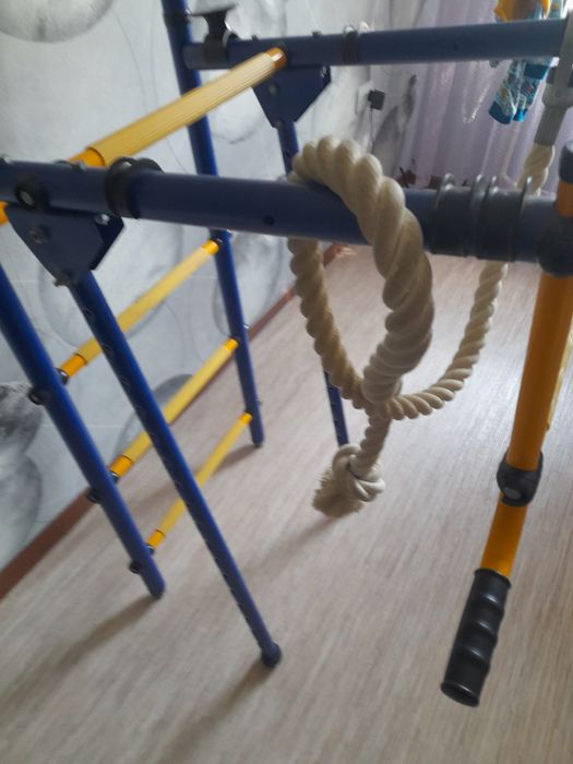 Продам шведскую стенку