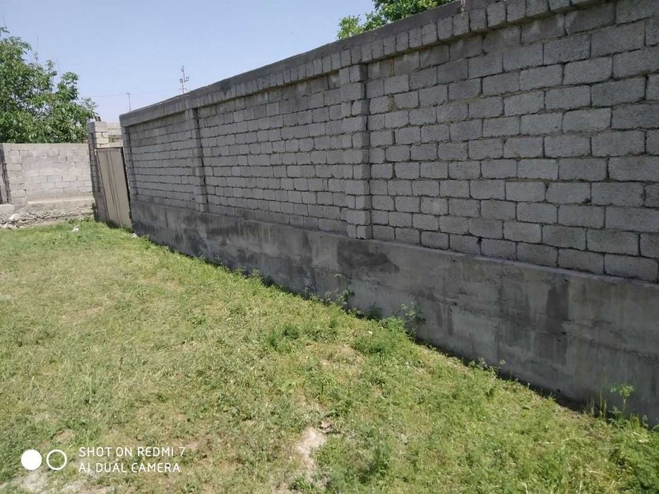 Uy Hovli yer  sotiladi