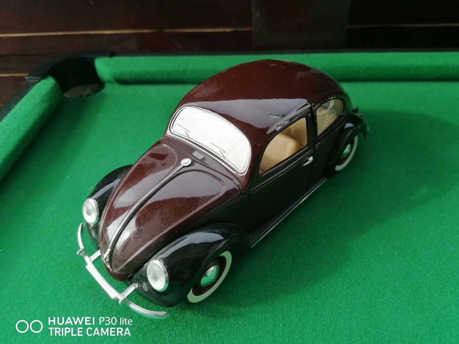 Machetă Volkswagen Kafer, scara 1: 17, Solidoo