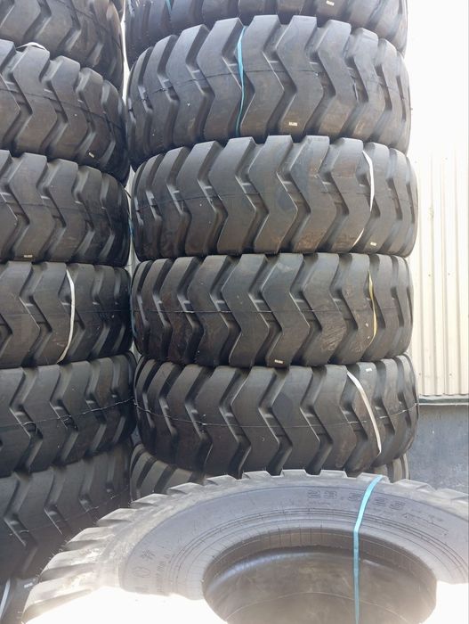 Шина размер 17.5-25 Aeolus