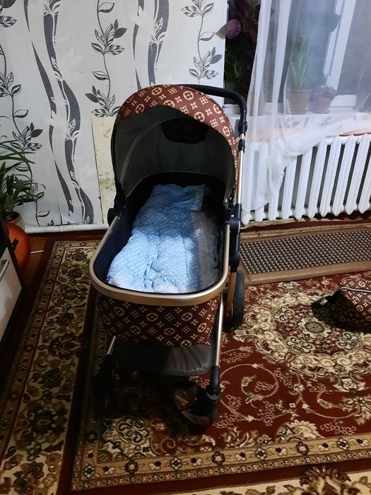Продам коояску в хорошем состаяние