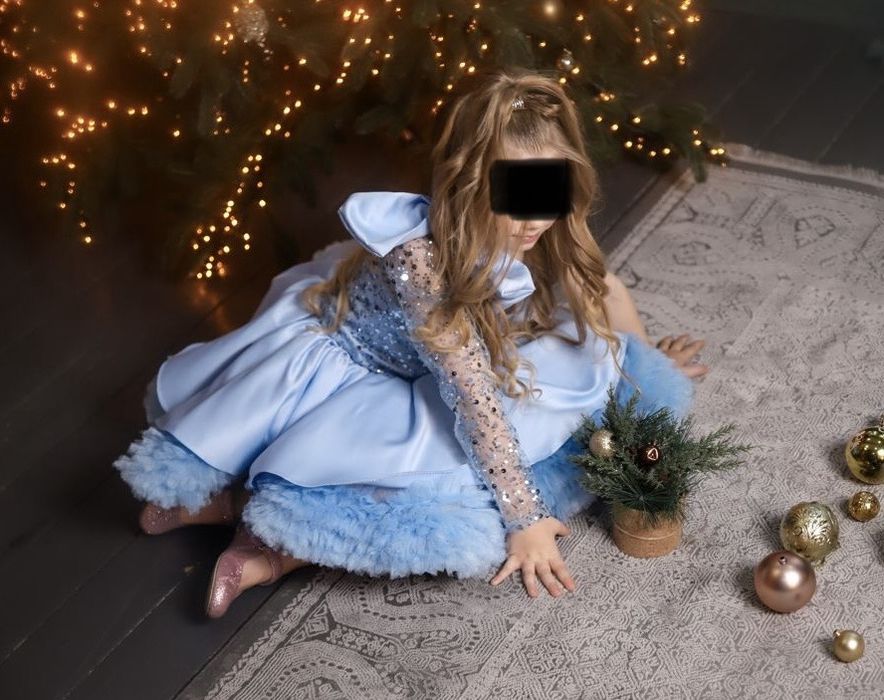 Нерядное платье для девочки 116-122 рост