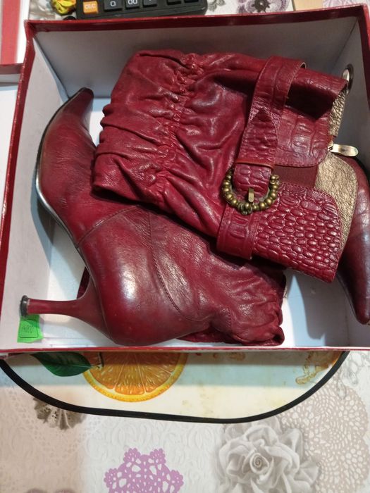 Сапоги на праздника ресторан кафе итд