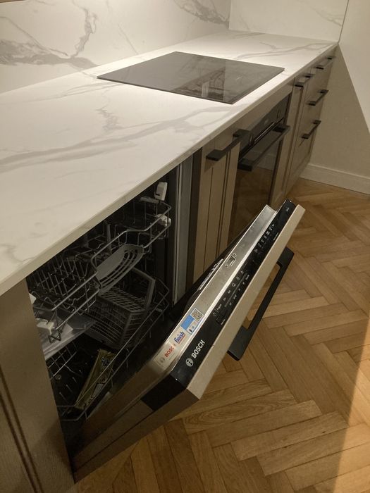 Instarw hota decorativa. Hota incorporabila