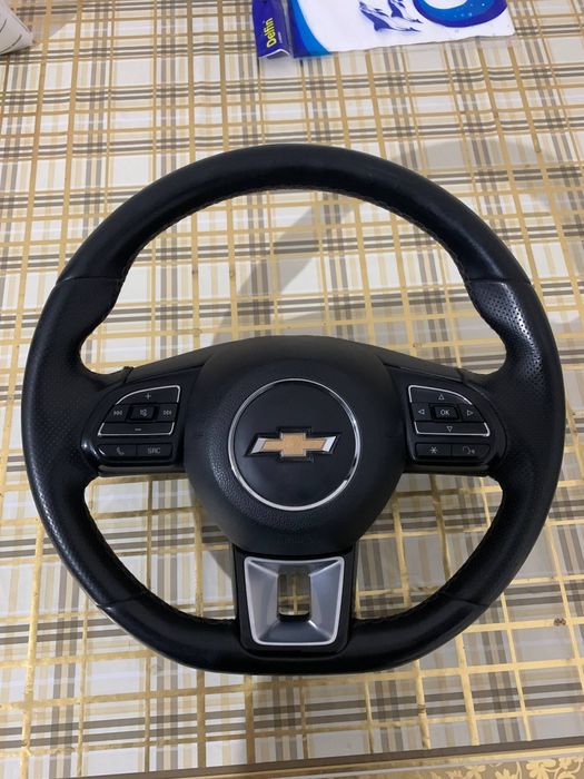 Rul. Sotiladi 700ming