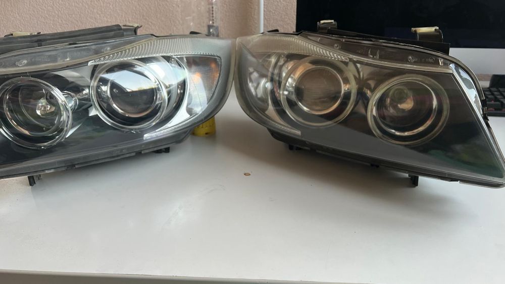 Vând set de faruri BMW 2008 seria 3
