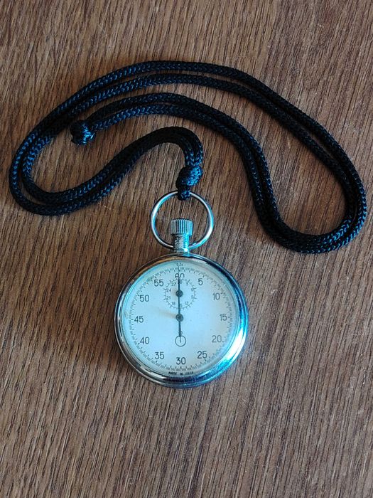 Cronometru mecanic URSS,vechi dar functional