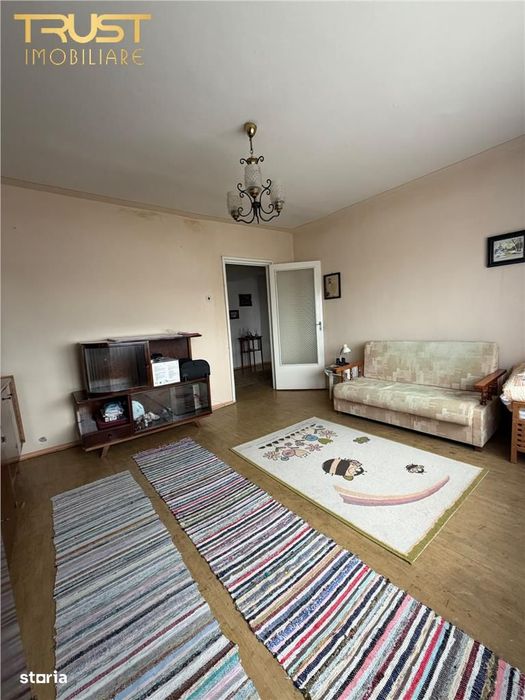 2 camere l Decomandat l P-ta Marasti l 2 Balcoane — fotografia 1