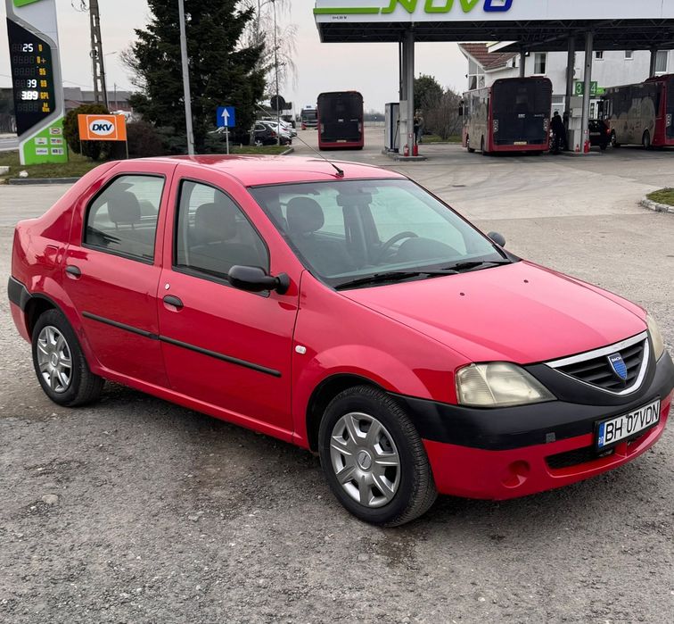 Dacia Logan 2005