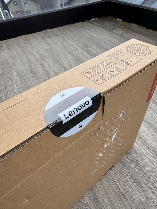 Laptop Lenovo IdeaPad Slim 3 NOU SIGILAT