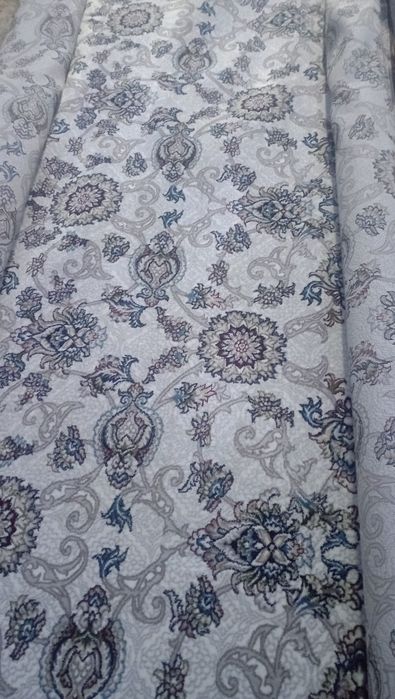 Гилам сотилади 4×7