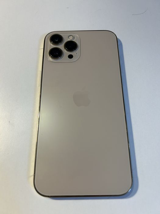Продам iPhone 12 pro max 256 гб