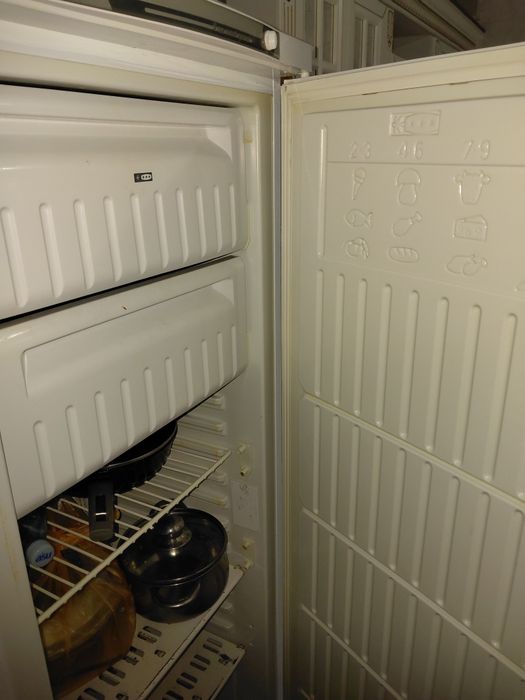 Морозильник Indesit