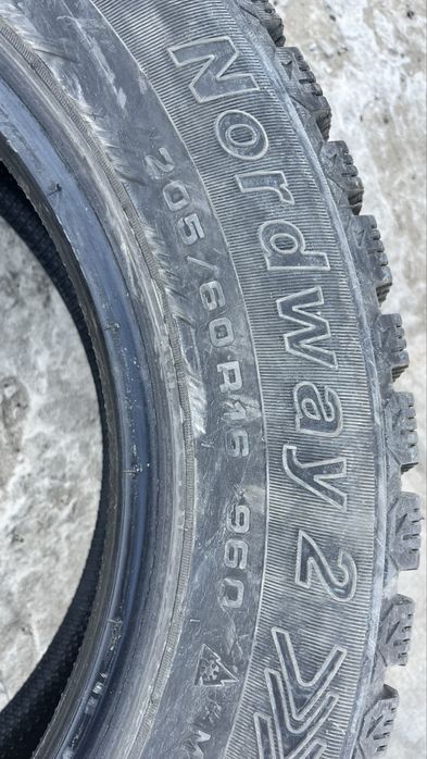 Продам шипы R 16
