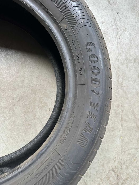 Anvelope vara Goodyear EfficientGrip 215/60 R17