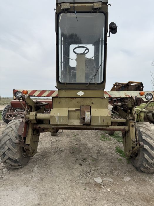 Комбайн E 303 Немка